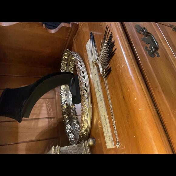 Gold tone necklace - Picture 4 of 5